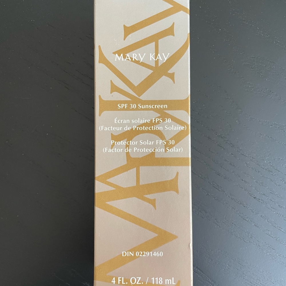 Mary Kay SPF30 Sunscreen!! 🌞